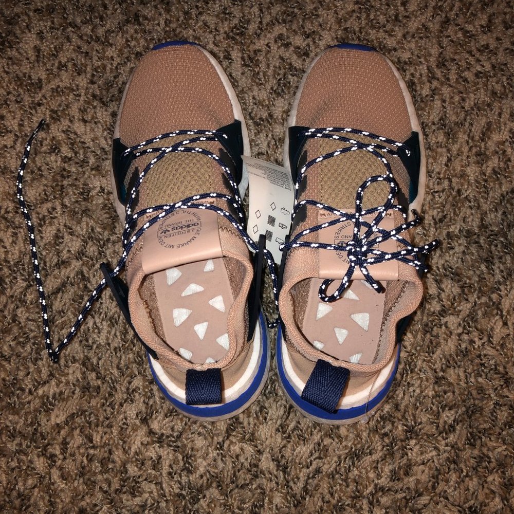 adidas Arkyn in Ash Pearl